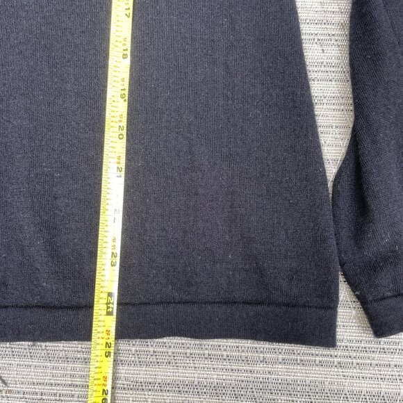 Neiman Marcus The Cashmere Collection Women's Size M  Black Crewneck Studded - Picture 7 of 7